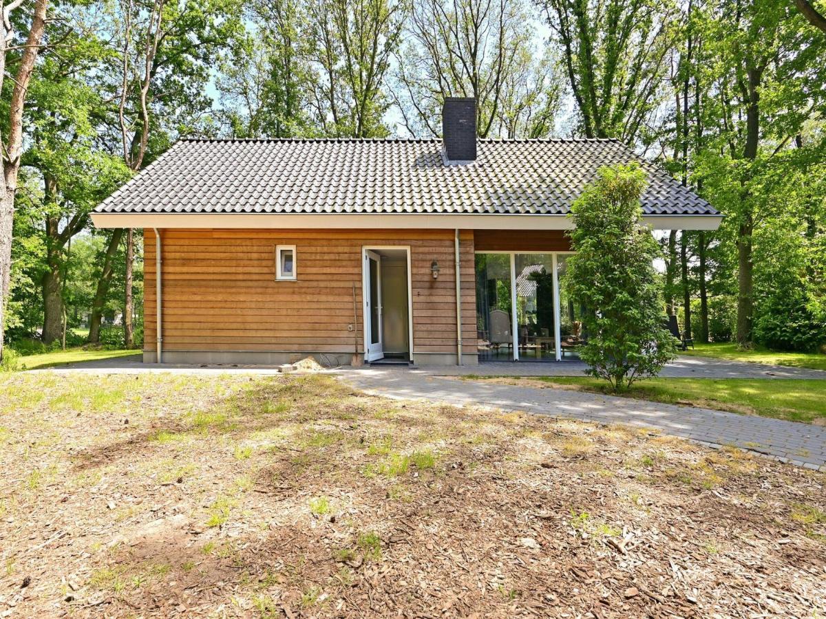 Exquisite Holiday Home In Reutum With Sauna Beekdorp Exterior photo